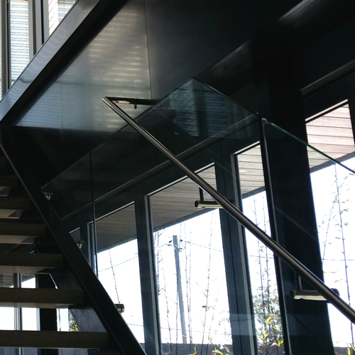 glass balustrade staircase